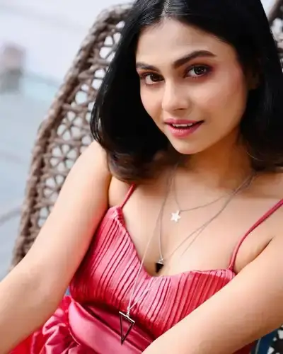 Call Girls Service in Manjhanpur