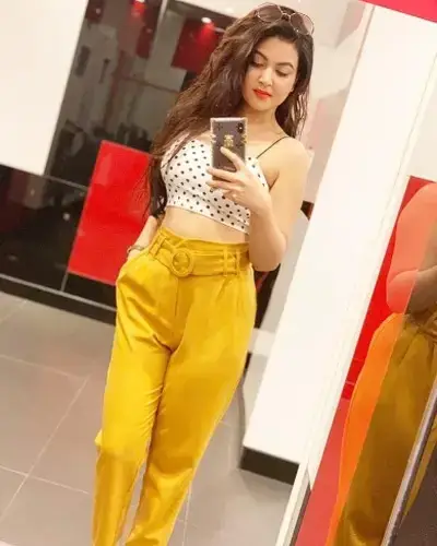 Manjhanpur Escort